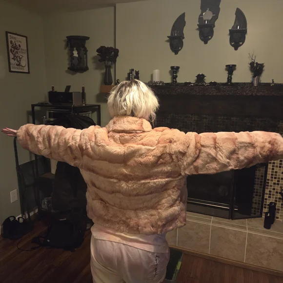 Rosetti Pink Rabbit Fur Coat - Picture 4 of 8